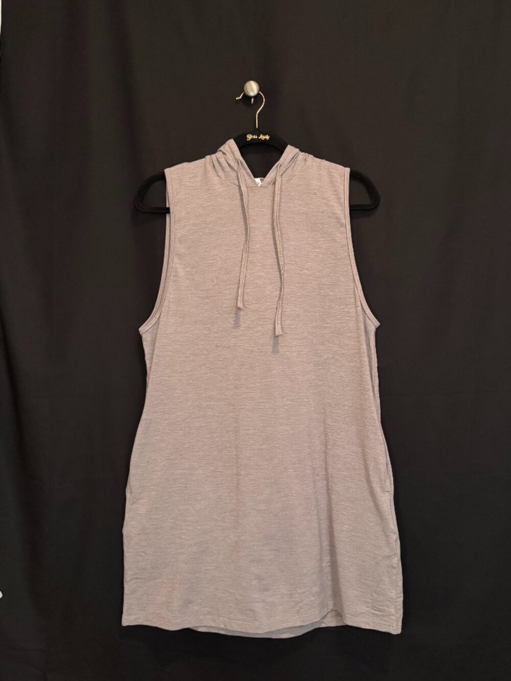 HALARA Long Sleeveless Hooded Top - with POCKETS!
